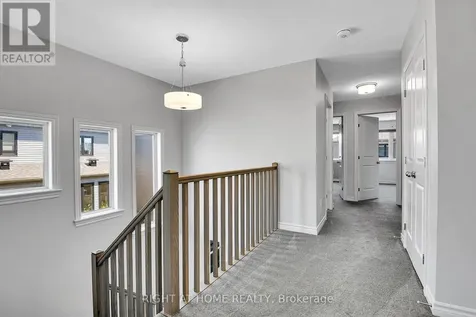 45 Mandevilla Crescent Ottawa ON K1T 0Y2