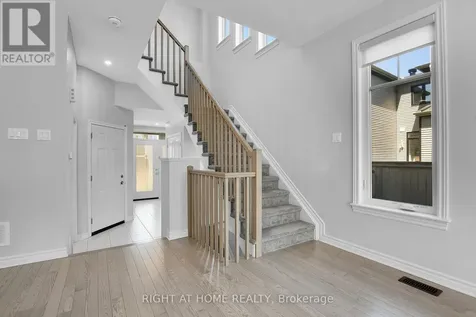 45 Mandevilla Crescent Ottawa ON K1T 0Y2