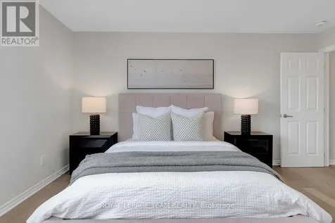 133 Celestial Grove Ottawa ON K2J 6S8