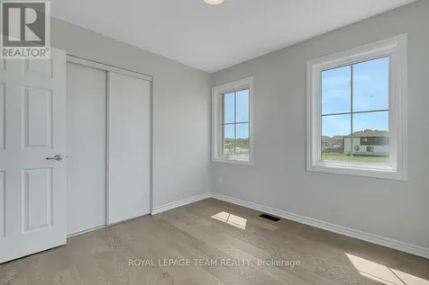 133 Celestial Grove Ottawa ON K2J 6S8