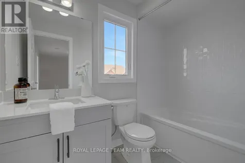 133 Celestial Grove Ottawa ON K2J 6S8