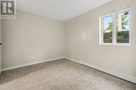 1168 Blasdell Avenue Ottawa ON K1K 4H5