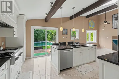 1558 Bella Vista Drive Ottawa ON K4C 1A7