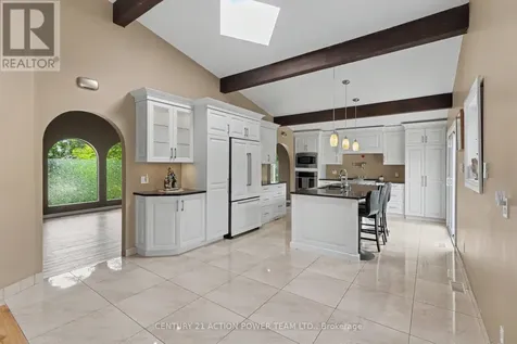 1558 Bella Vista Drive Ottawa ON K4C 1A7