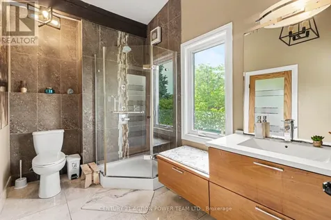 1558 Bella Vista Drive Ottawa ON K4C 1A7