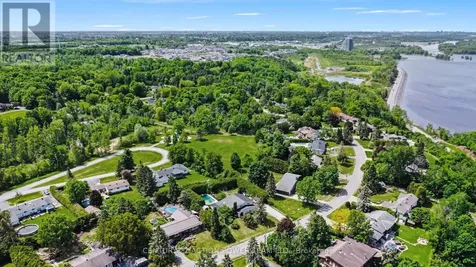 1558 Bella Vista Drive Ottawa ON K4C 1A7