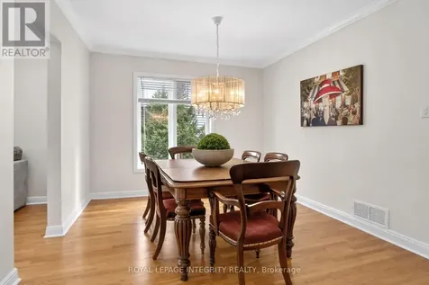 161 Longshire Circle Ottawa ON K2J 4L2
