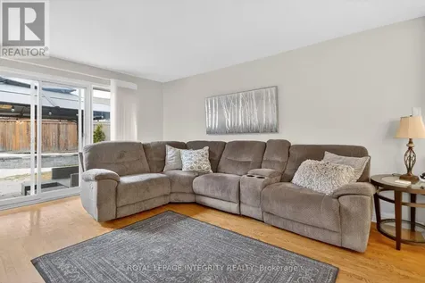 161 Longshire Circle Ottawa ON K2J 4L2