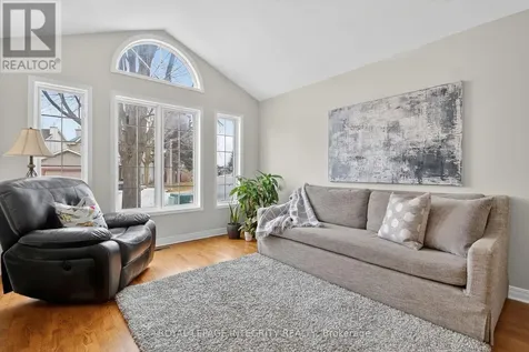 161 Longshire Circle Ottawa ON K2J 4L2