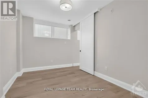 58 Florence Street Ottawa ON K2P 0W7
