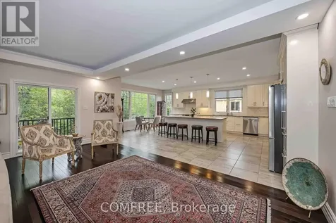 1385 Mcmahon Avenue Ottawa ON K1T 1C2