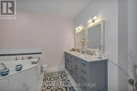 1385 Mcmahon Avenue Ottawa ON K1T 1C2
