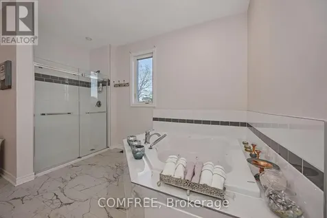 1385 Mcmahon Avenue Ottawa ON K1T 1C2