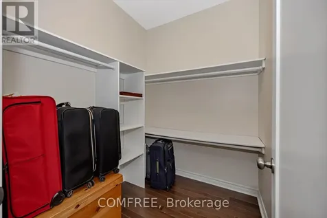 1385 Mcmahon Avenue Ottawa ON K1T 1C2