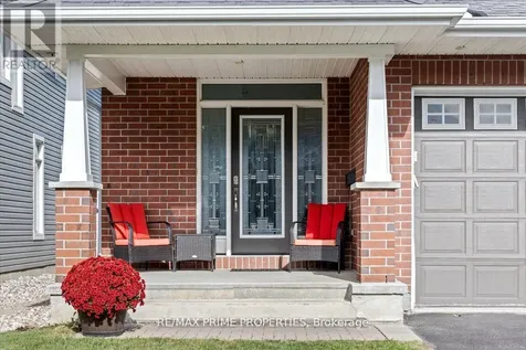 816 Azure Street Ottawa ON K4A 0T7
