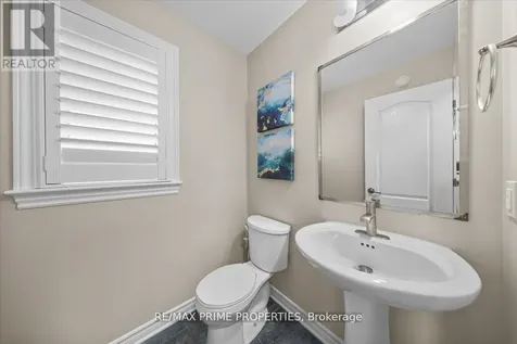 816 Azure Street Ottawa ON K4A 0T7