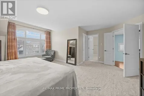 816 Azure Street Ottawa ON K4A 0T7