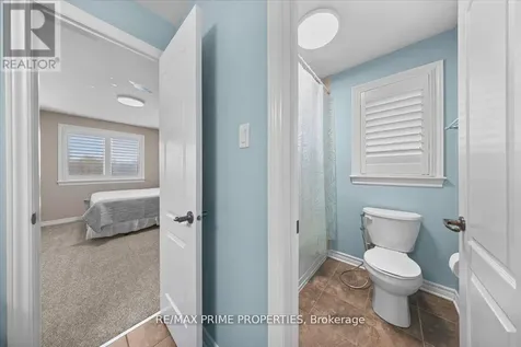 816 Azure Street Ottawa ON K4A 0T7