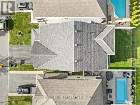 816 Azure Street Ottawa ON K4A 0T7