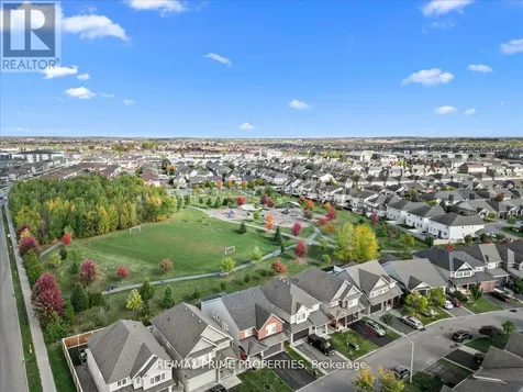 816 Azure Street Ottawa ON K4A 0T7