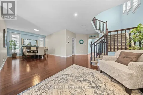 816 Azure Street Ottawa ON K4A 0T7