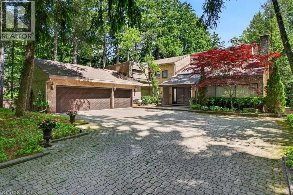 277 Shoreacres Road Burlington ON L7L 2H3