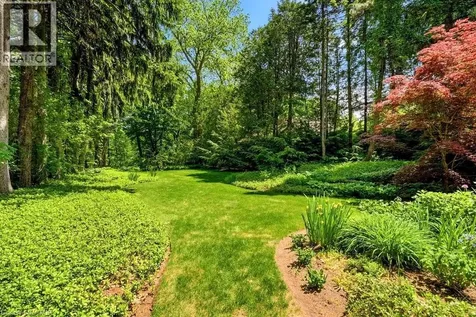 277 Shoreacres Road Burlington ON L7L 2H3