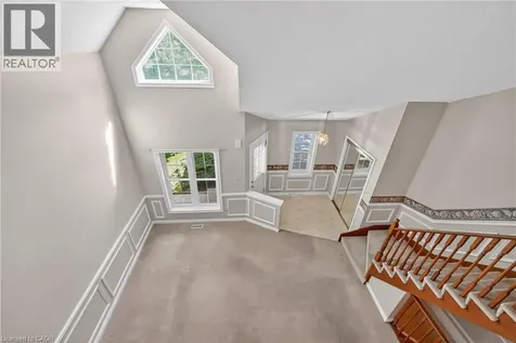 9 Wentworth Drive Grimsby ON L3M 5H9