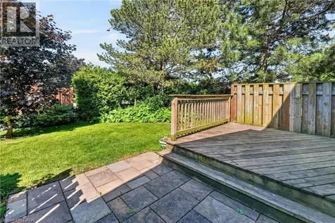 9 Wentworth Drive Grimsby ON L3M 5H9