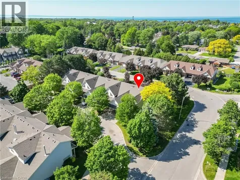 9 Wentworth Drive Grimsby ON L3M 5H9