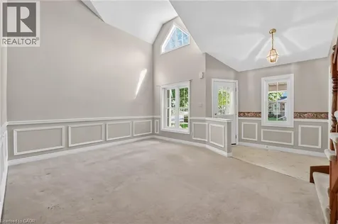 9 Wentworth Drive Grimsby ON L3M 5H9