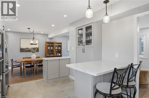 525 Grand Boulevard Oakville ON L6H 1P4