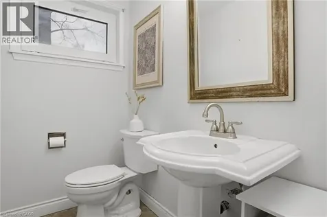 525 Grand Boulevard Oakville ON L6H 1P4
