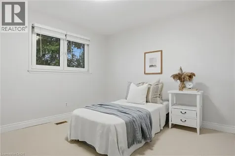 525 Grand Boulevard Oakville ON L6H 1P4