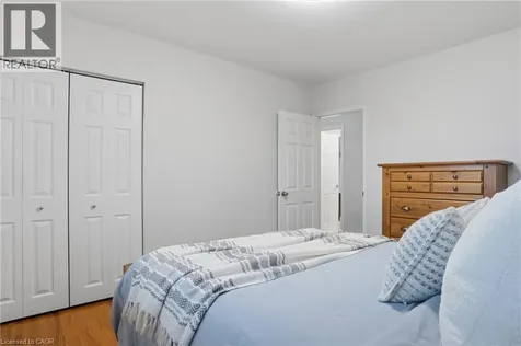 525 Grand Boulevard Oakville ON L6H 1P4