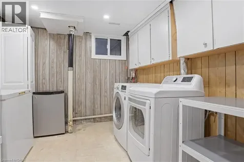525 Grand Boulevard Oakville ON L6H 1P4