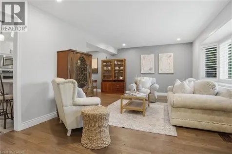 525 Grand Boulevard Oakville ON L6H 1P4