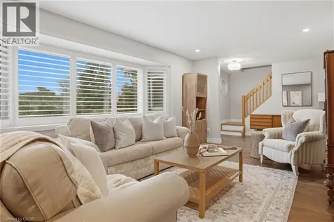 525 Grand Boulevard Oakville ON L6H 1P4