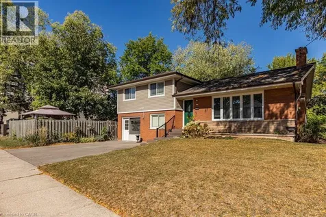 723 Hyde Road Burlington ON L7S 1S6
