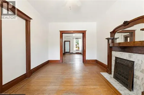 25 Strathcona Avenue South Hamilton ON L8P 4J1