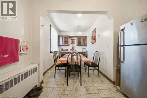 26 Alice Street Brantford ON N3R 1Y2