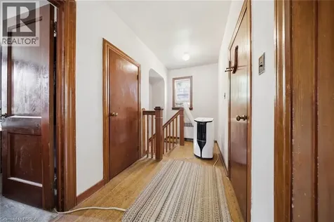 26 Alice Street Brantford ON N3R 1Y2