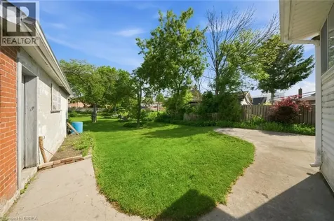 26 Alice Street Brantford ON N3R 1Y2
