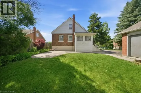 26 Alice Street Brantford ON N3R 1Y2