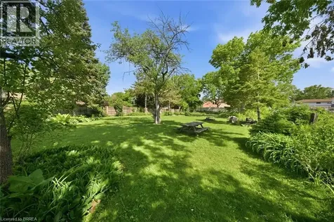 26 Alice Street Brantford ON N3R 1Y2