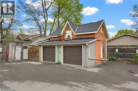 105 Brant Avenue Brantford ON N3T 3H4