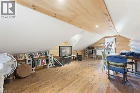 105 Brant Avenue Brantford ON N3T 3H4