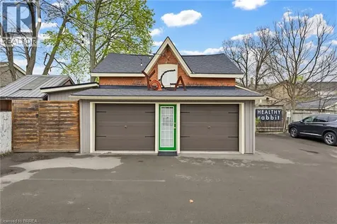 105 Brant Avenue Brantford ON N3T 3H4