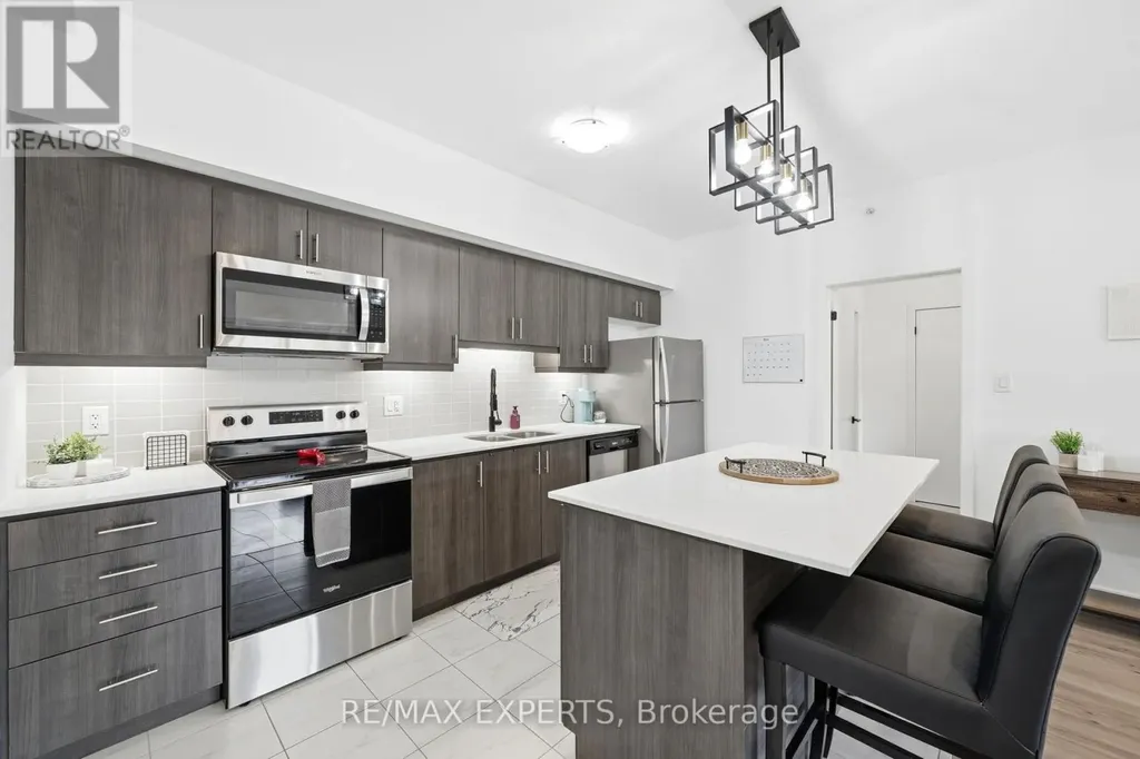 4 Spice Way Barrie ON L9J 0M2