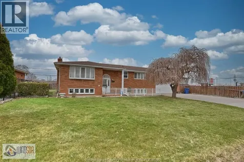 1435 St. Clair Avenue Windsor ON N9B 3K7